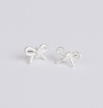 Holiday Bowie Earrings Silver