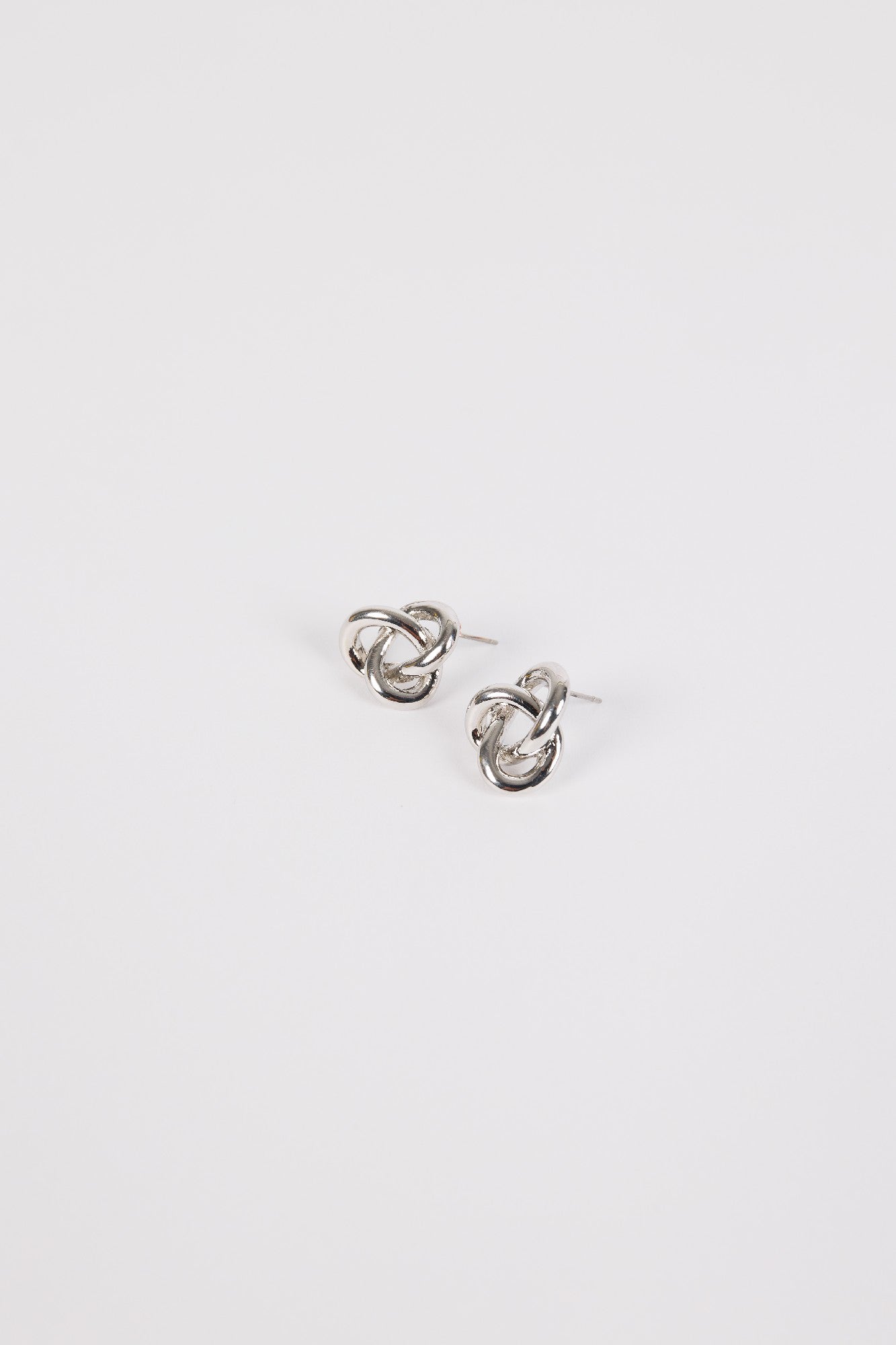 Holiday Trading Co Earrings "Billie" Silver