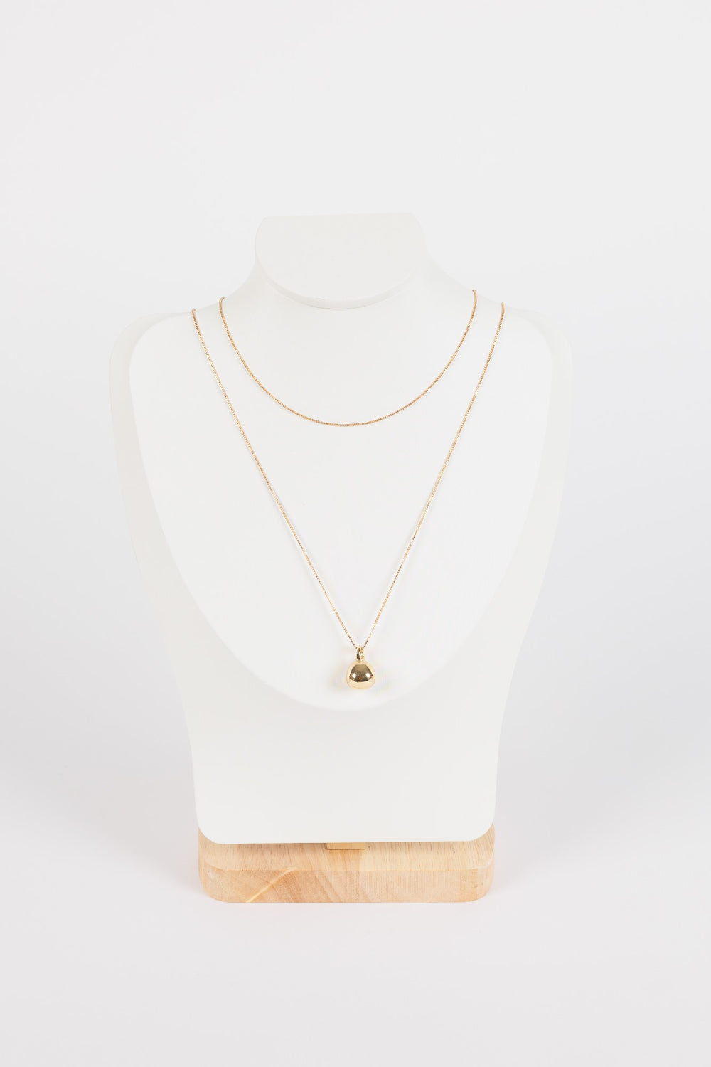 Holiday Trading Co Necklace 