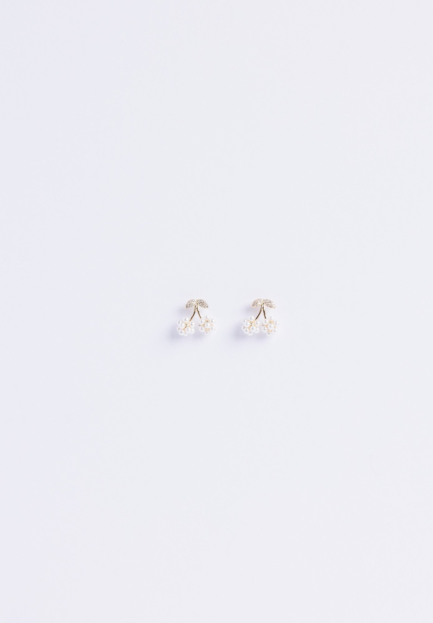 Holiday Trading Co Earrings "Celia" Pearl