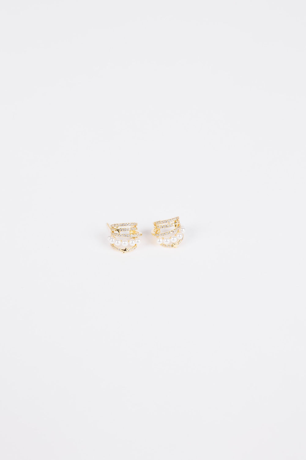 Holiday Trading Co Earrings 