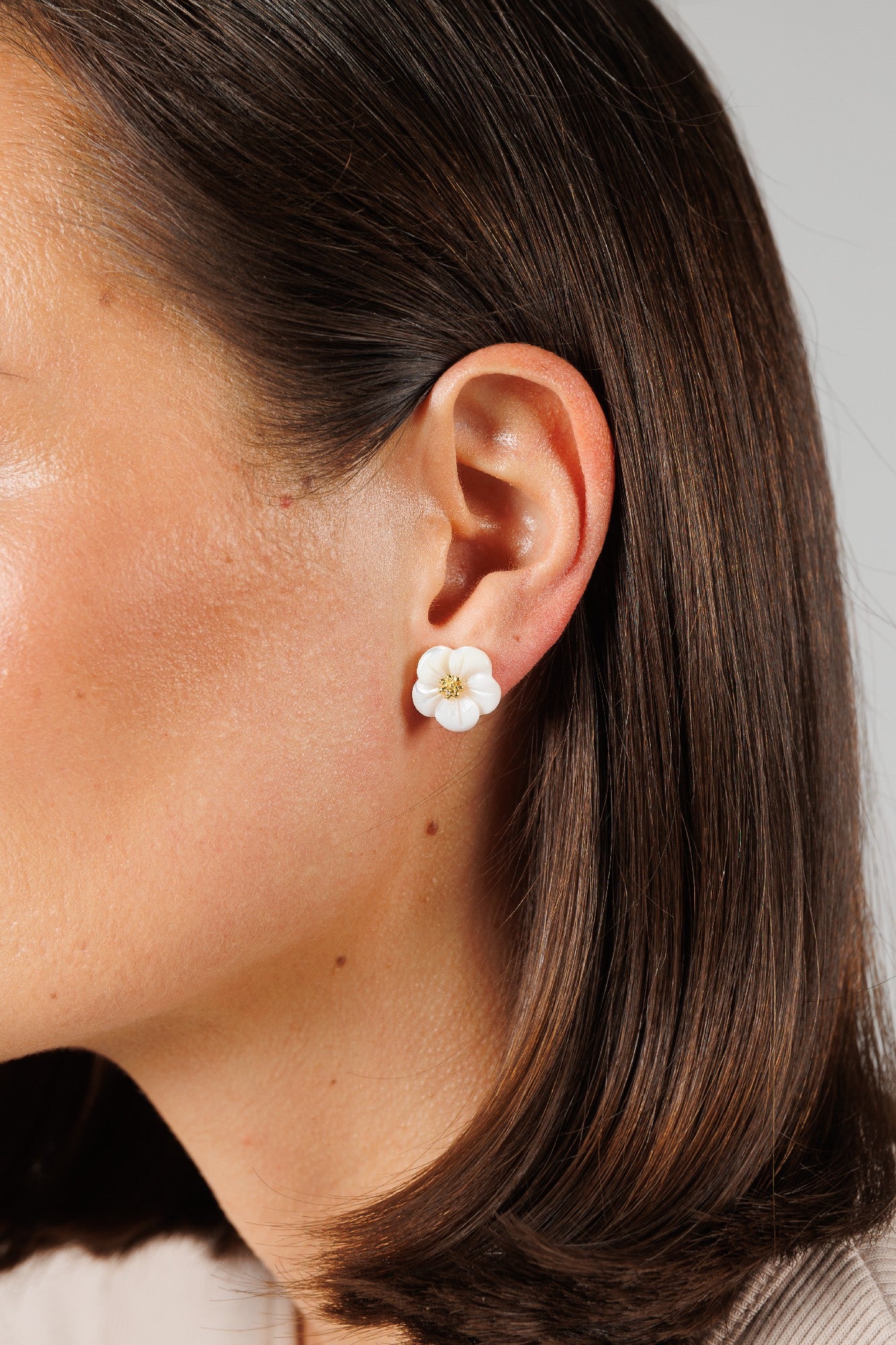 Holiday Trading Co Earrings "Blair" White