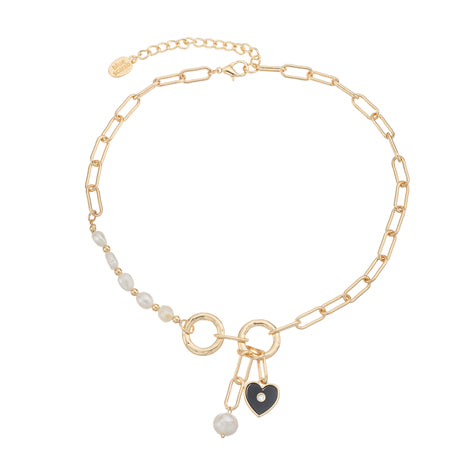 Necklace Gold with a black Heart and Pearls