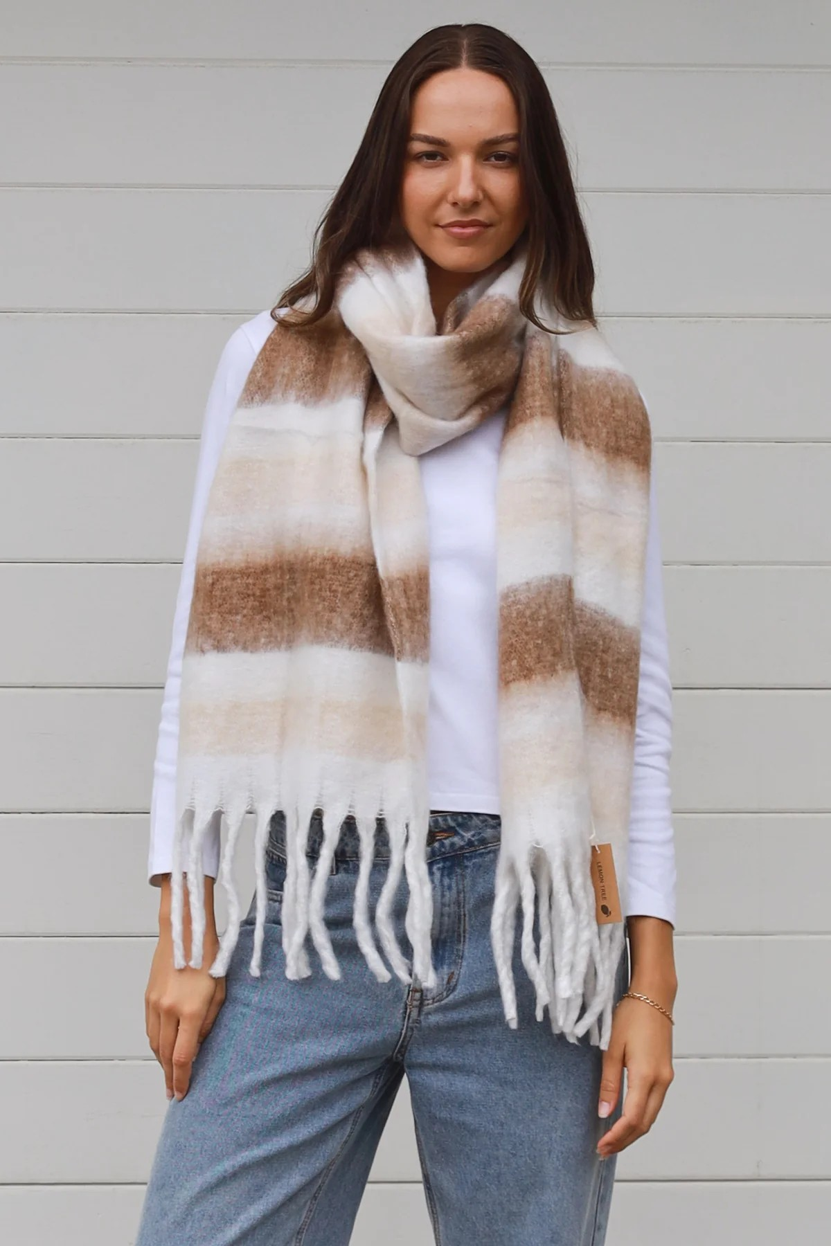 Scarf Winter Squares in Camel & Creams