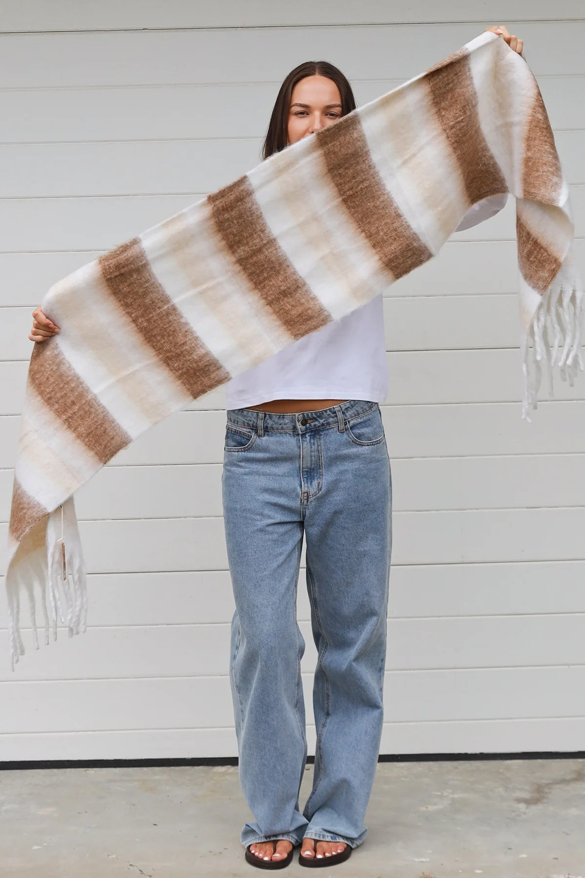 Scarf Winter Squares in Camel & Creams