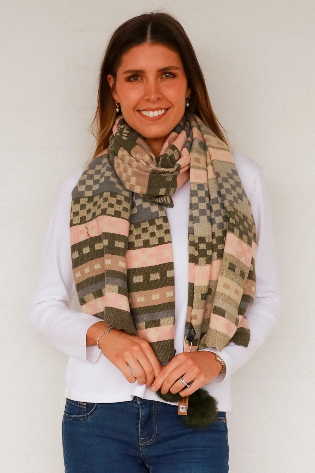 Scarf winter with pom pom Pinks & Browns