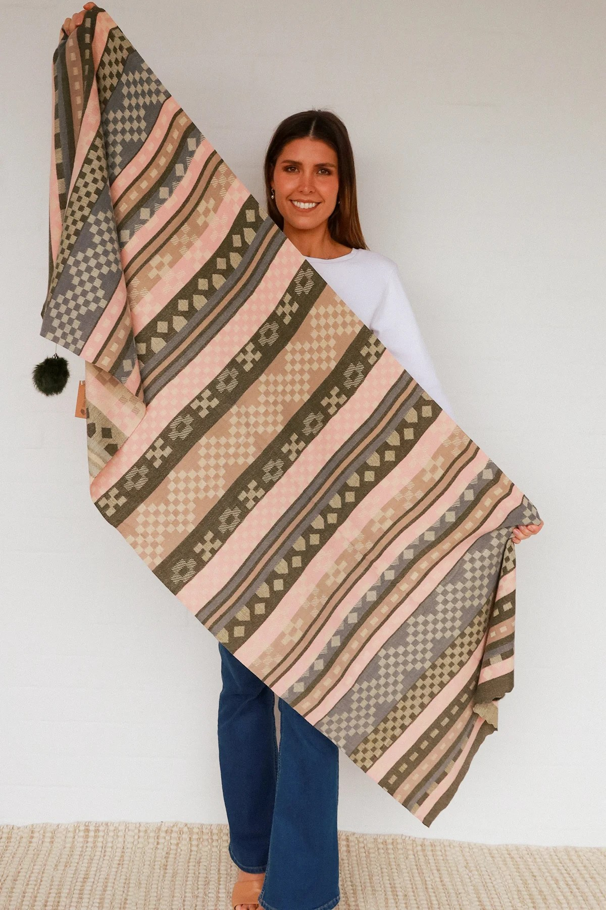 Scarf winter with pom pom Pinks & Browns