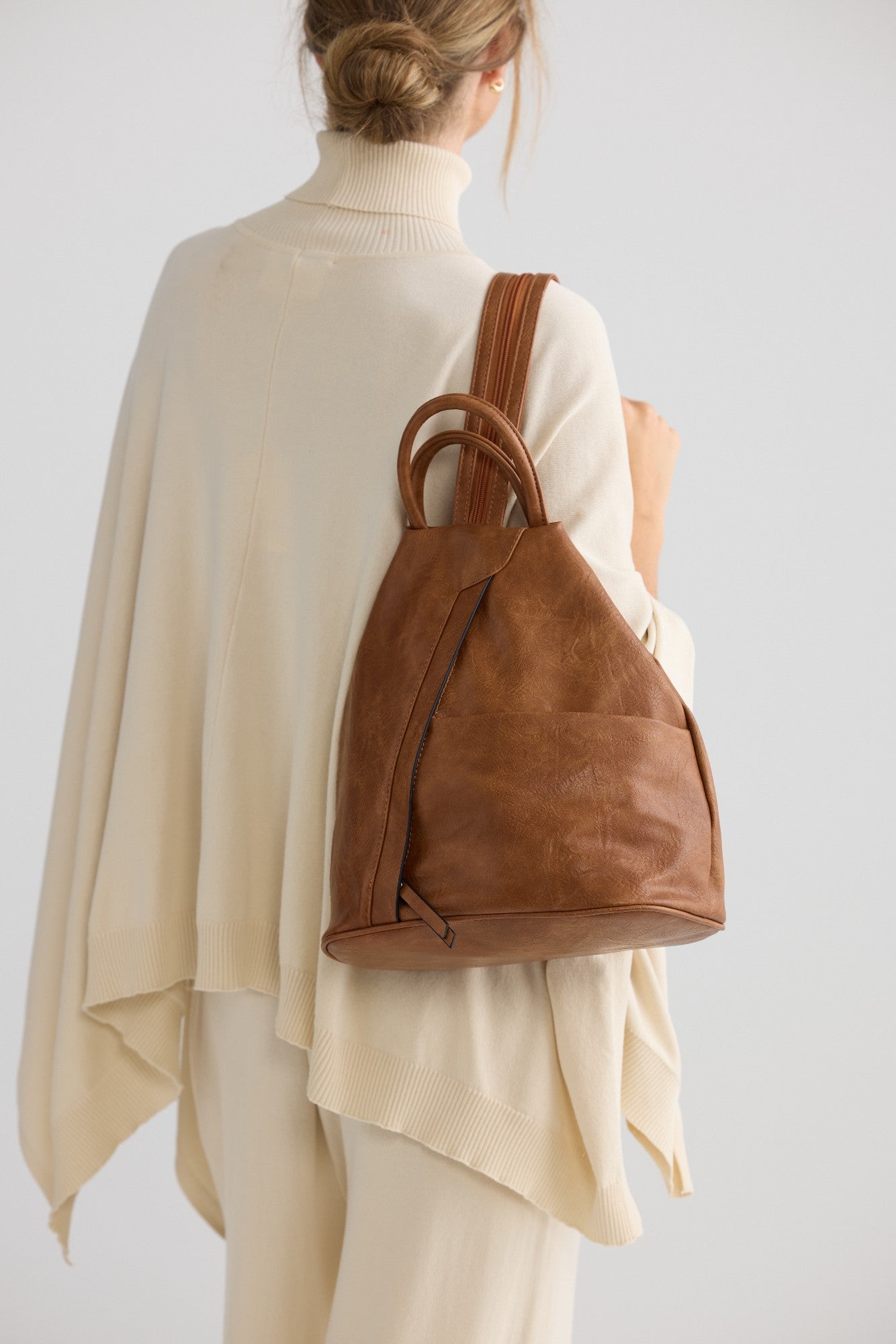 Hidden Valley Backpack Tan - Holiday Trading
