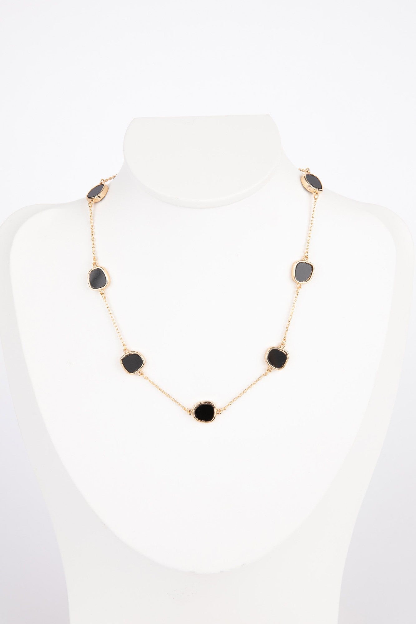 Necklace Helena by Holiday Trading Gold plated and black enamel squares