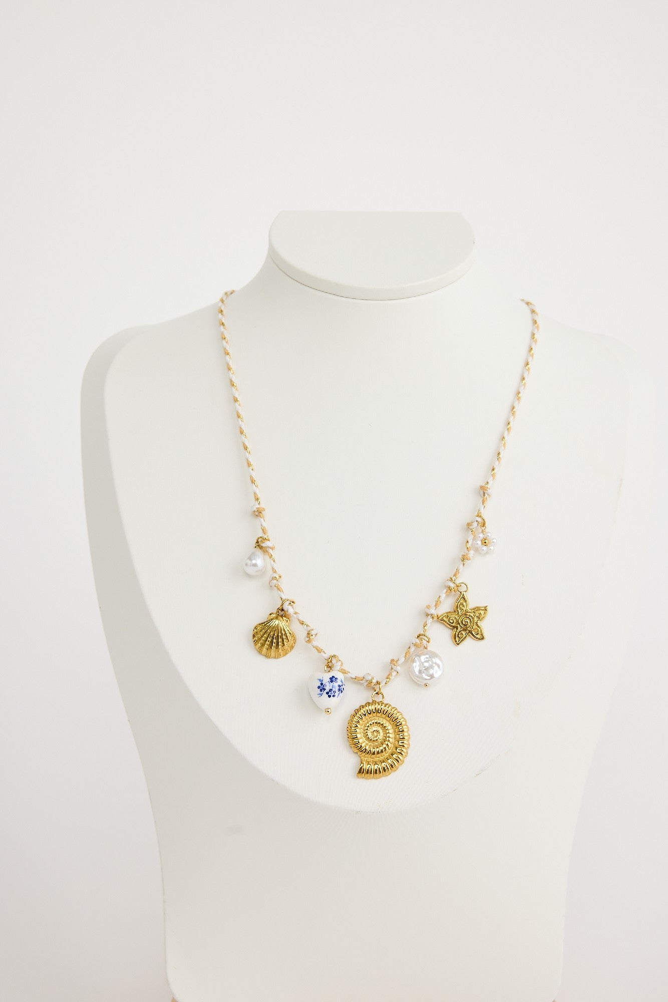 Necklace Ariel Charms - shells